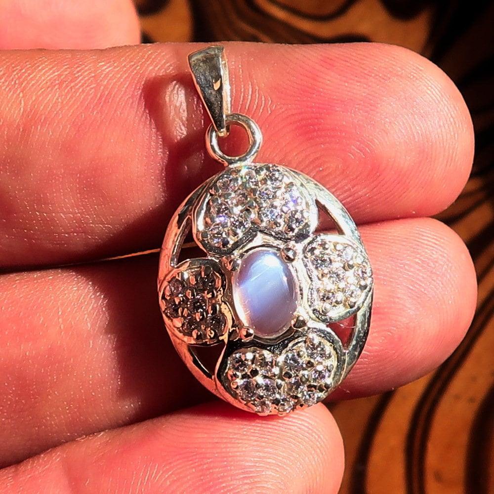 Hanger met Ceylon Maansteen en 925 Zilver