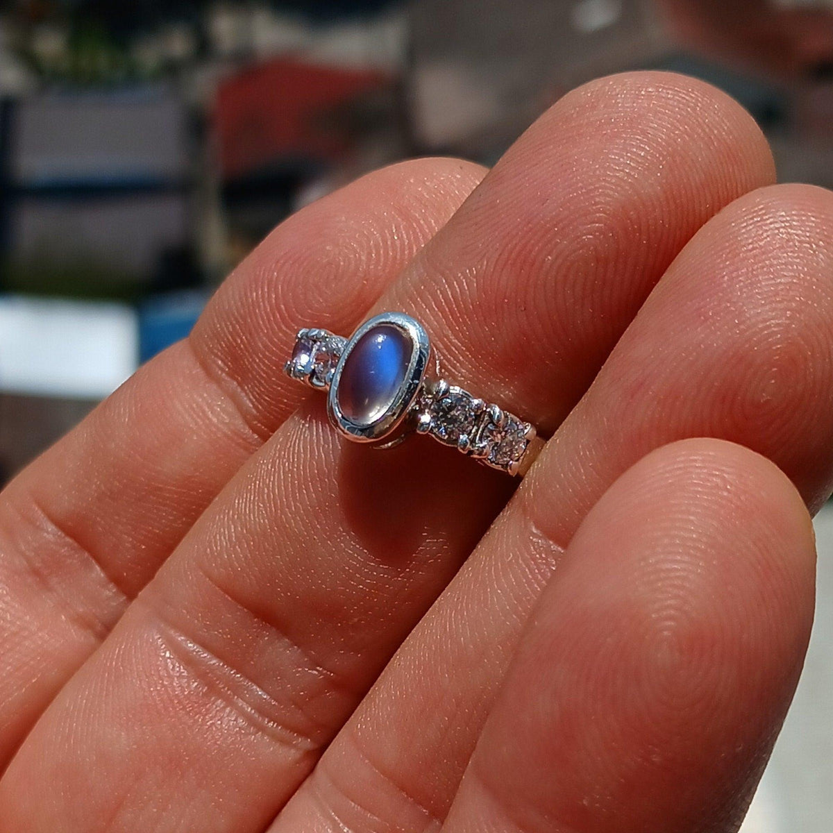 Ring met Ceylon Maansteen — 925 Zilver, Maat 8
