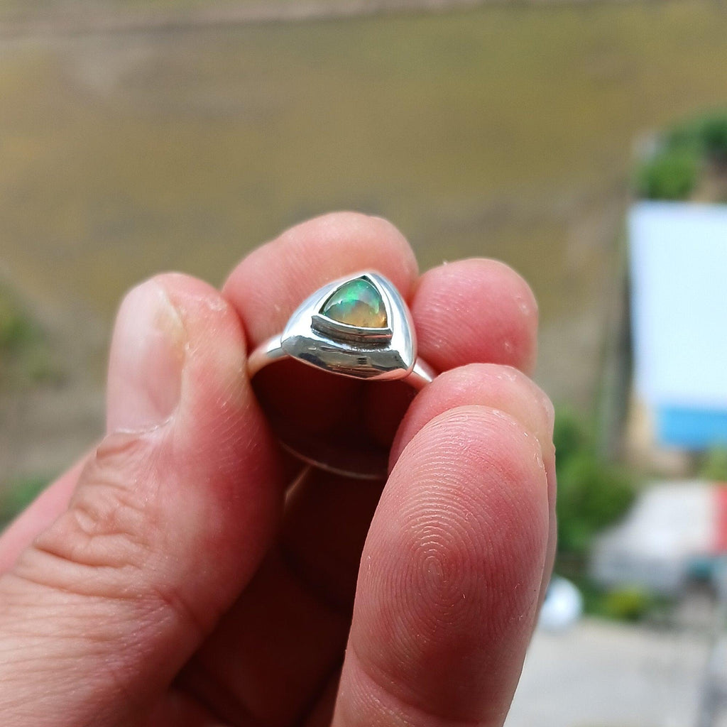 Ring met Opal en 925 Zilver — Maat 10,5